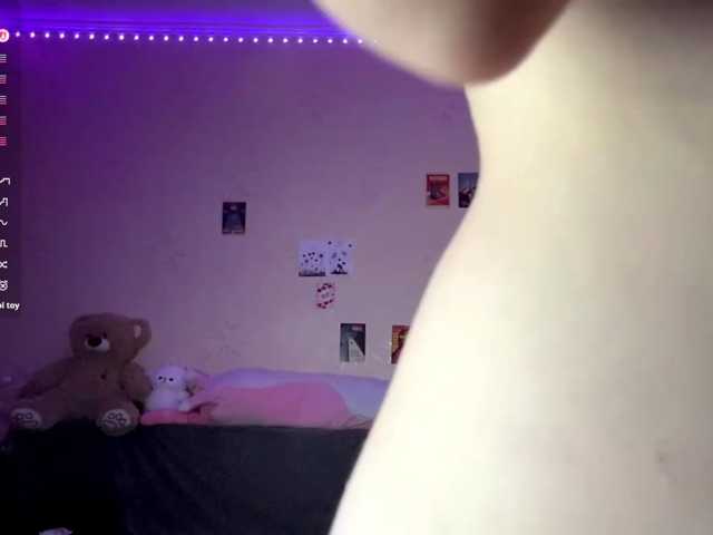 BarrieMastromarino live cam on BongaCams