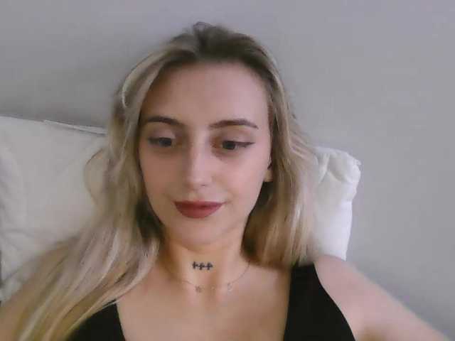 StellaSweet live cam on BongaCams