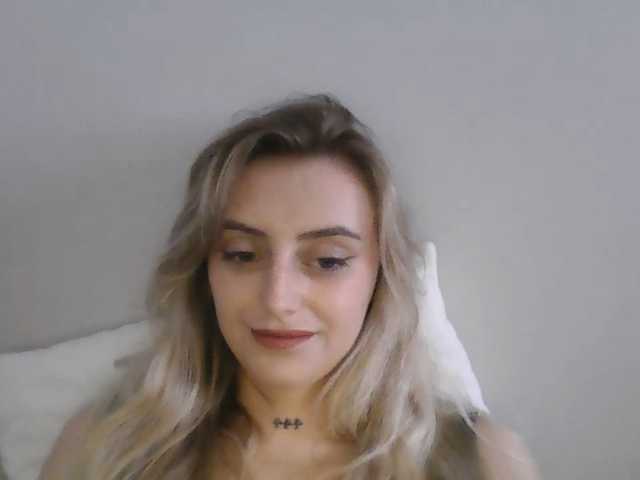 StellaSweet live cam on BongaCams