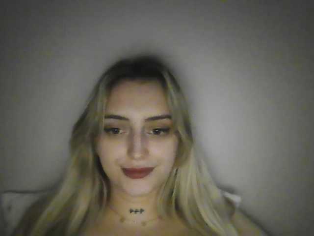 StellaSweet live cam on BongaCams