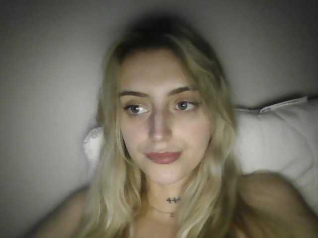 StellaSweet live cam on BongaCams