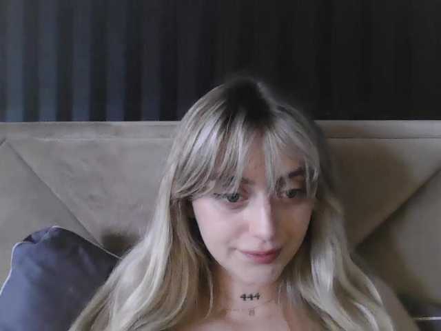 StellaSweet live cam on BongaCams