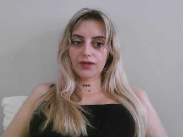 StellaSweet live cam on BongaCams