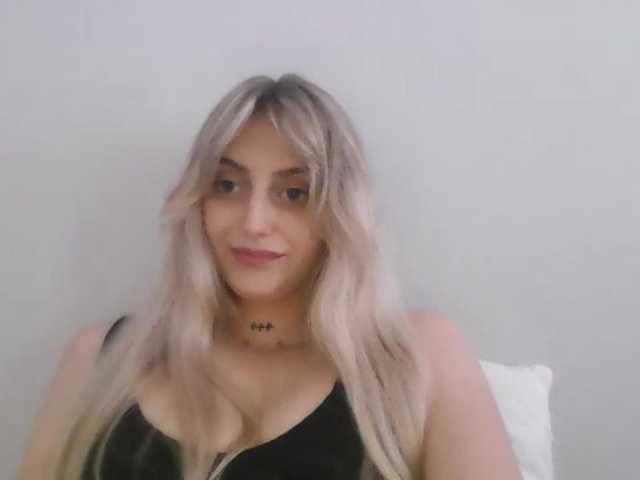StellaSweet live cam on BongaCams