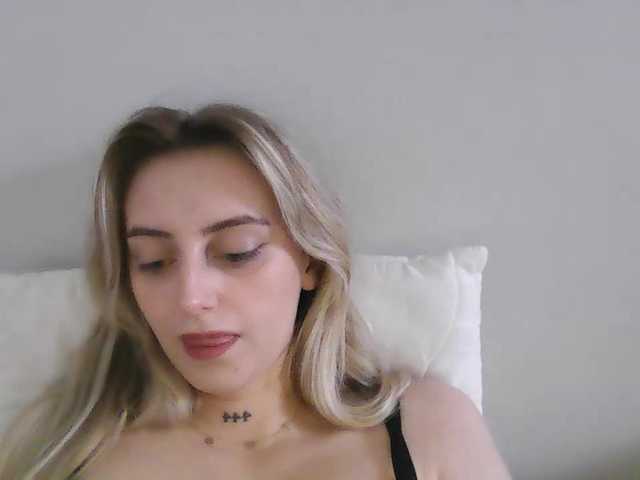 StellaSweet live cam on BongaCams
