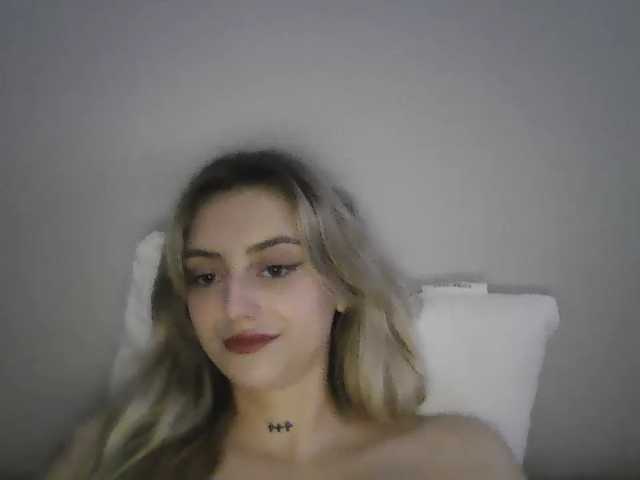 StellaSweet live cam on BongaCams