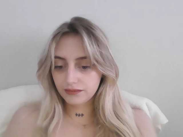 StellaSweet live cam on BongaCams