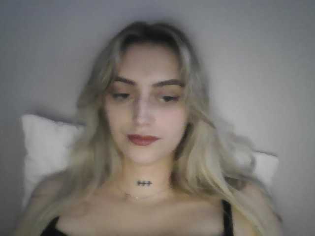 StellaSweet live cam on BongaCams