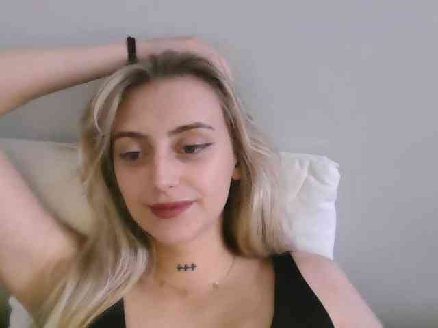 StellaSweet webcam