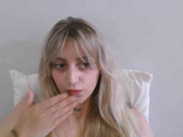 StellaSweet webcam
