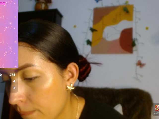 Scarlett22 live cam on BongaCams