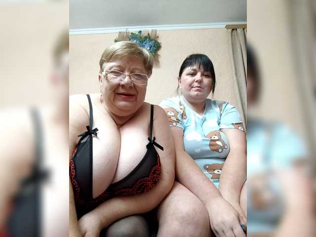 SweetLenaandNatalia