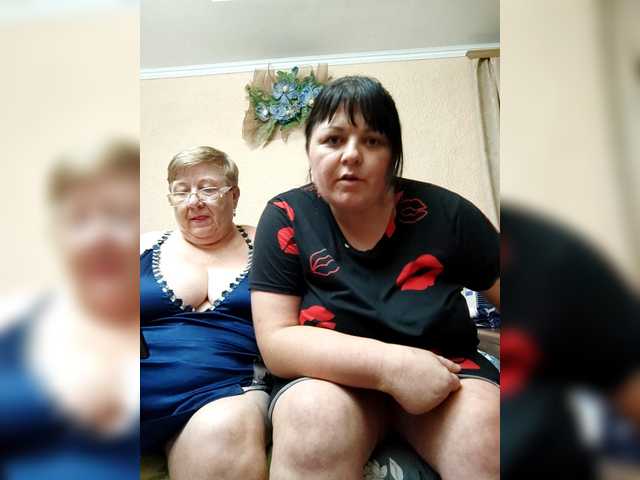 Live трансляция SweetLenaandNatalia - slutnetki.online