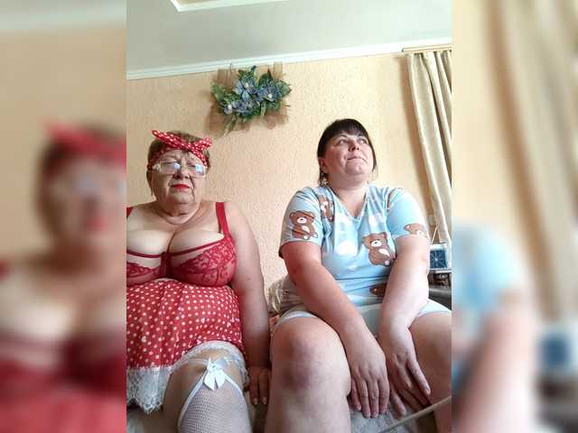 Live трансляция SweetLenaandNatalia - slutnetki.online