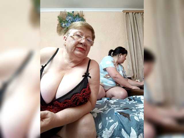 SweetLenaandNatalia