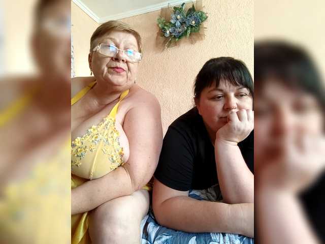 Live трансляция SweetLenaandNatalia - slutnetki.online
