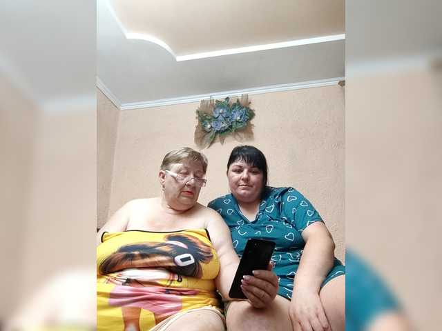 SweetLenaandNatalia live cam on BongaCams