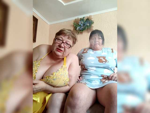 Live трансляция SweetLenaandNatalia - slutnetki.online