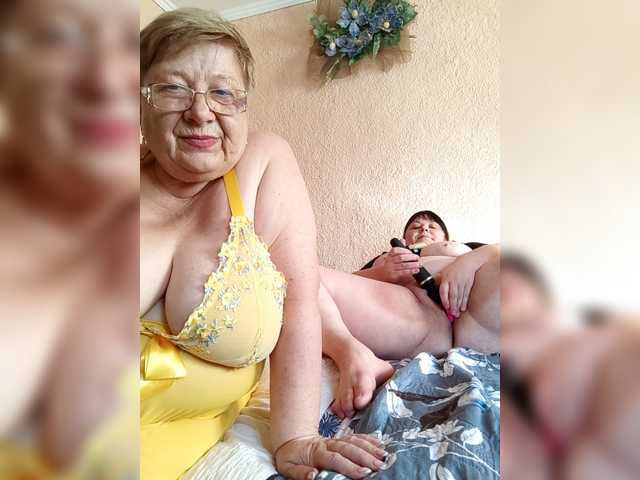 SweetLenaandNatalia live cam