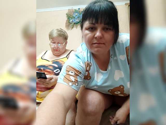 Live трансляция SweetLenaandNatalia - slutnetki.online