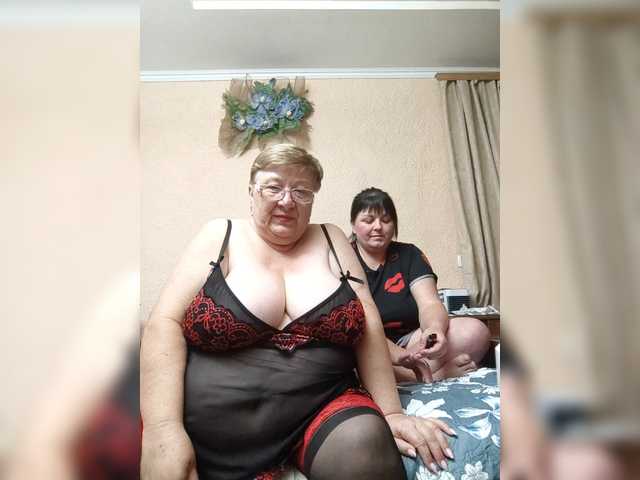 SweetLenaandNatalia