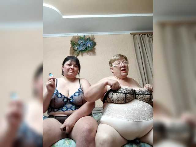 SweetLenaandNatalia live cam on BongaCams