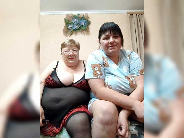 Sex chat gratuit in direct cu SweetLenaandNatalia pe BongaCams