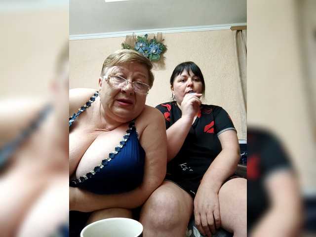 SweetLenaandNatalia live cam on BongaCams