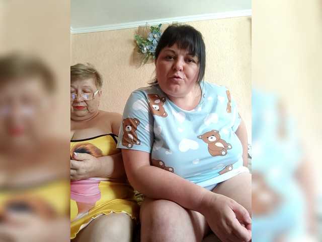 SweetLenaandNatalia live cam
