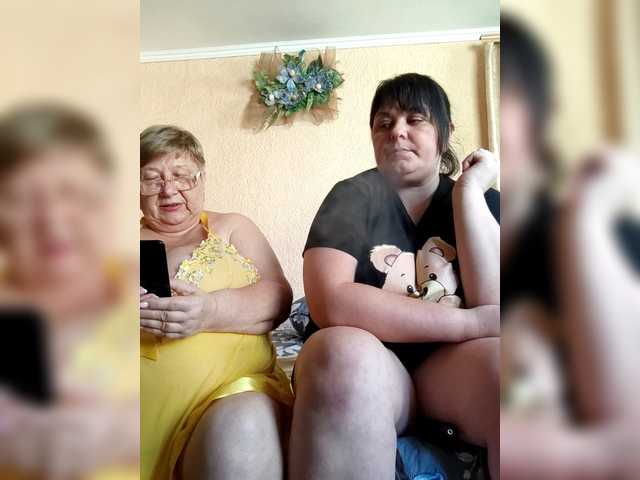 Live трансляция SweetLenaandNatalia - slutnetki.online