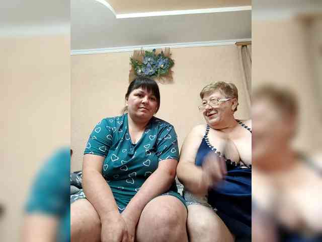SweetLenaandNatalia