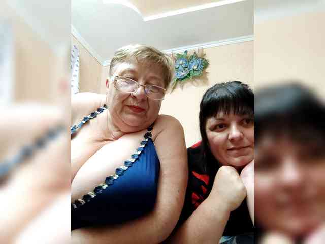 SweetLenaandNatalia webcam