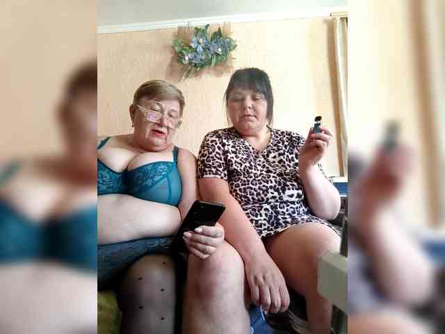 SweetLenaandNatalia