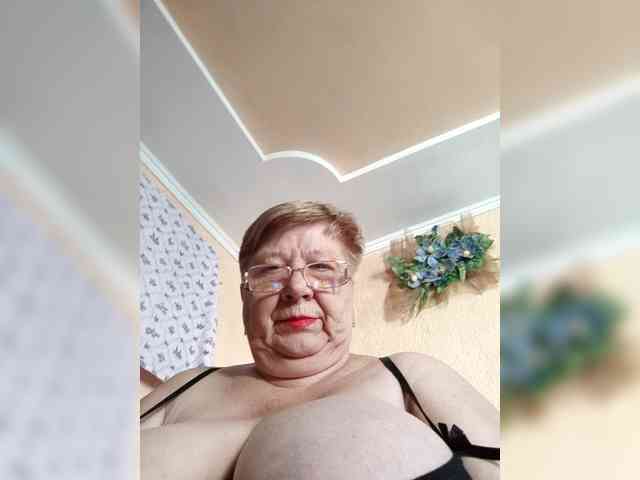 SweetLenaandNatalia webcam