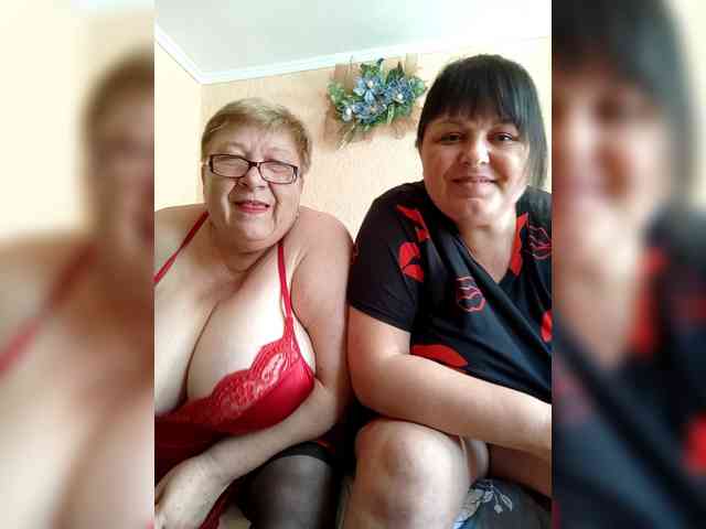 SweetLenaandNatalia webcam