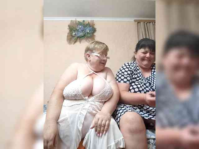 SweetLenaandNatalia