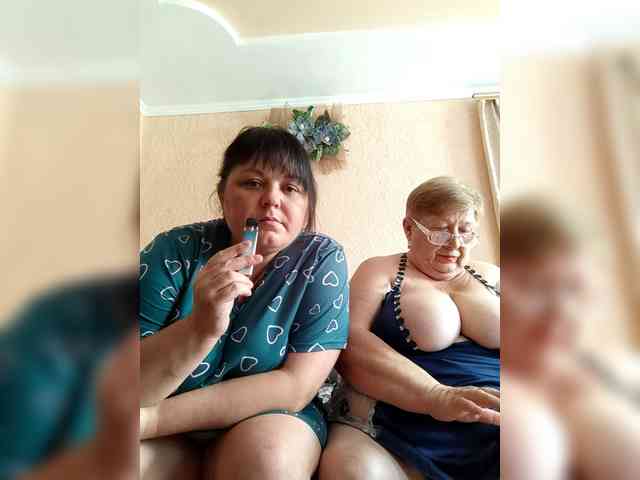 SweetLenaandNatalia