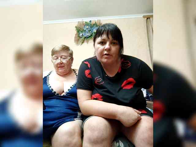 SweetLenaandNatalia webcam