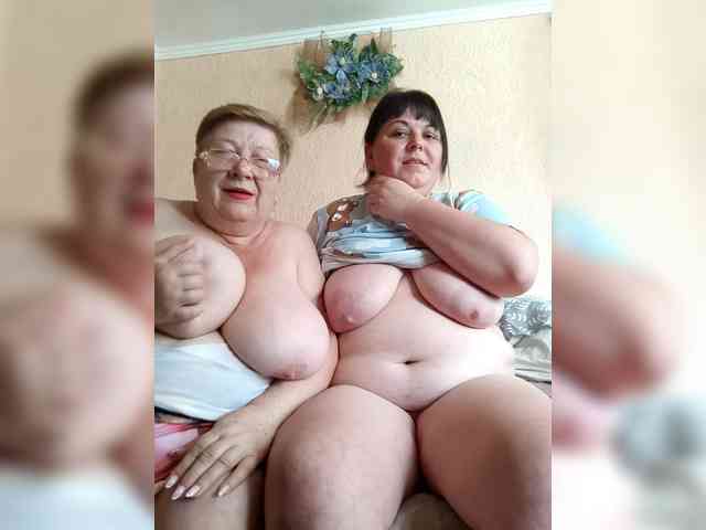 SweetLenaandNatalia webcam