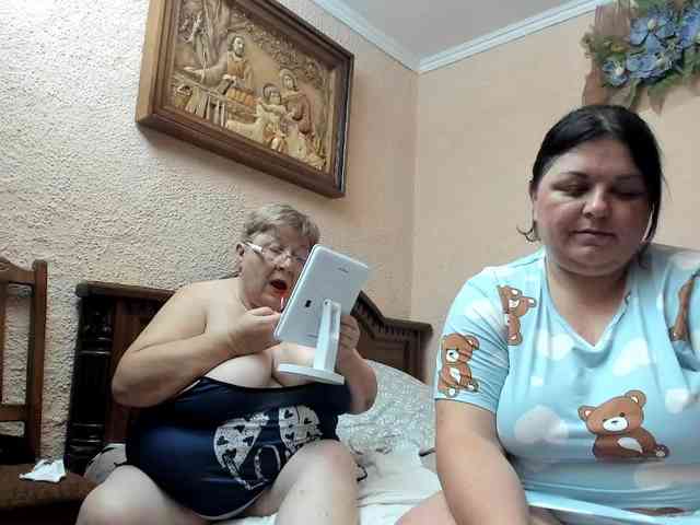 SweetLenaandNatalia webcam
