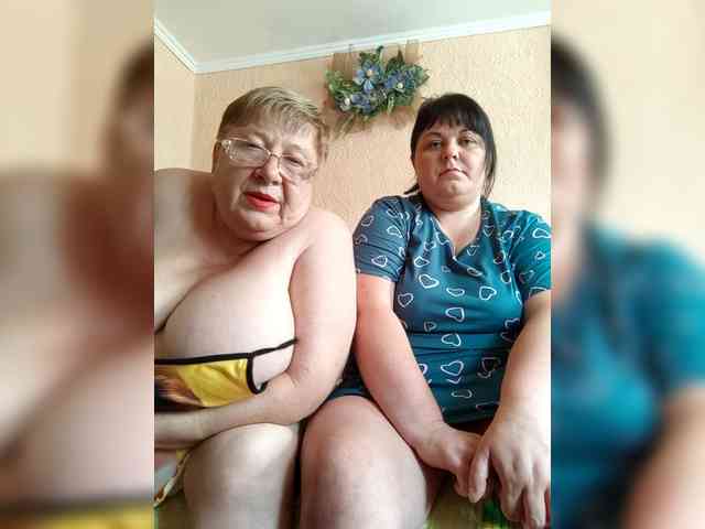 SweetLenaandNatalia webcam