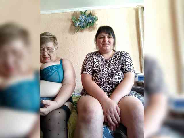 SweetLenaandNatalia webcam