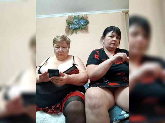 SweetLenaandNatalia webcam