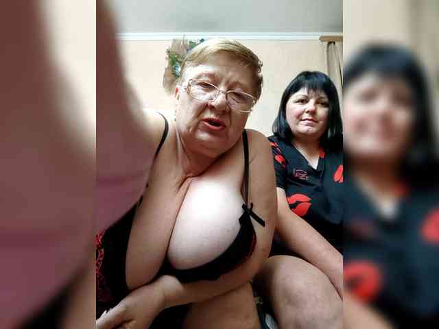 SweetLenaandNatalia webcam