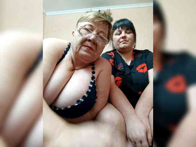 SweetLenaandNatalia webcam