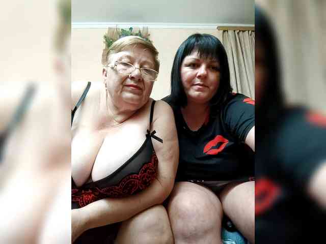 SweetLenaandNatalia webcam