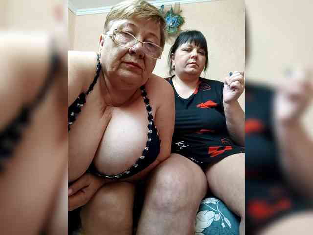 SweetLenaandNatalia webcam