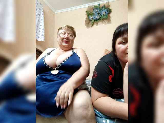 SweetLenaandNatalia webcam