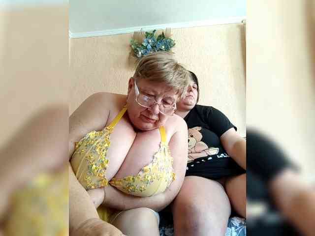 SweetLenaandNatalia