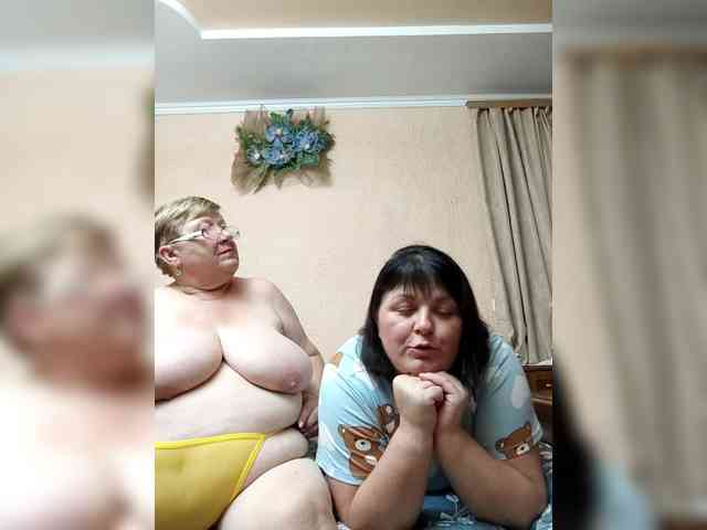 SweetLenaandNatalia webcam